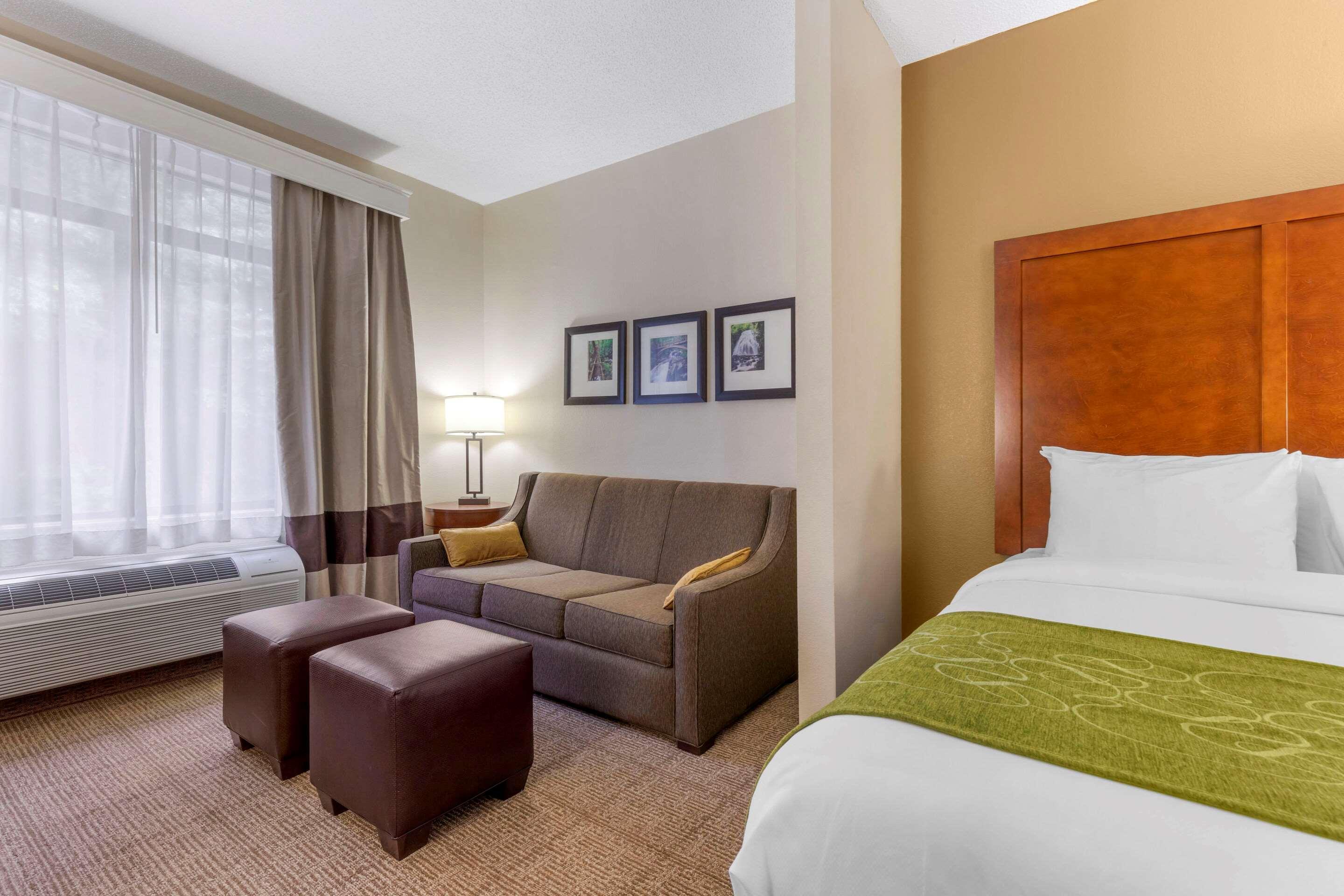 Comfort - Area Boone
